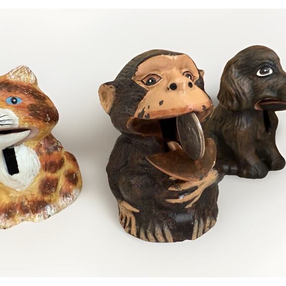 Vintage Bits & Pieces Cast Iron Coin Banks Set Of Four Monkey Dog Cat Bird - Picture 2 of 7
